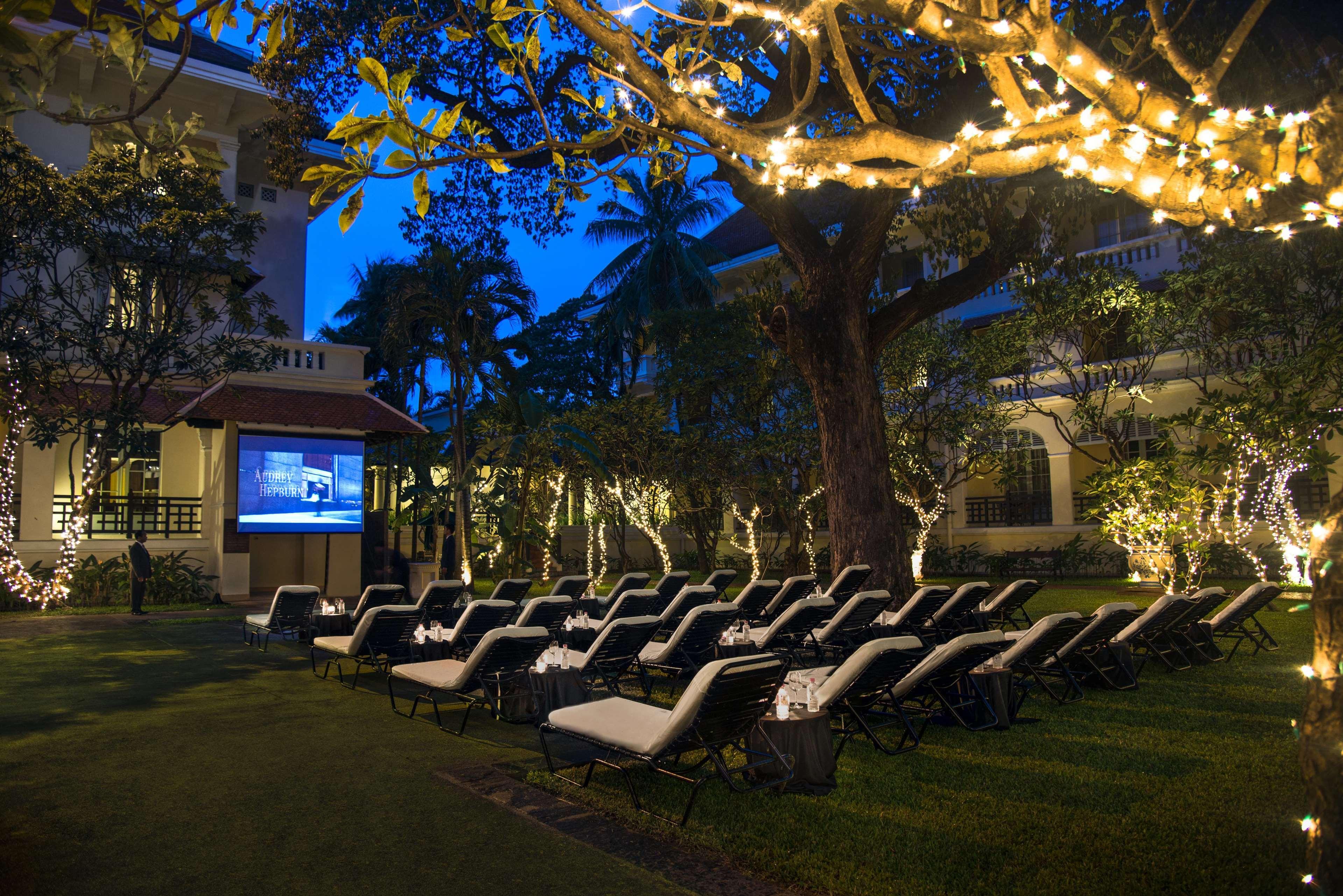 Raffles Hotel Le Royal Phnom Penh Exterior photo