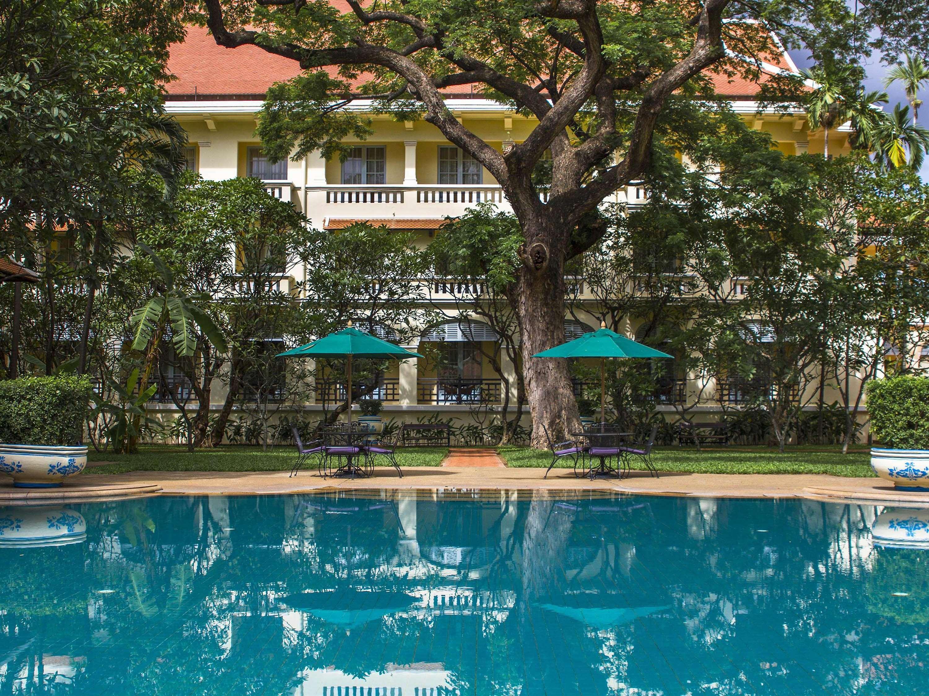 Raffles Hotel Le Royal Phnom Penh Exterior photo