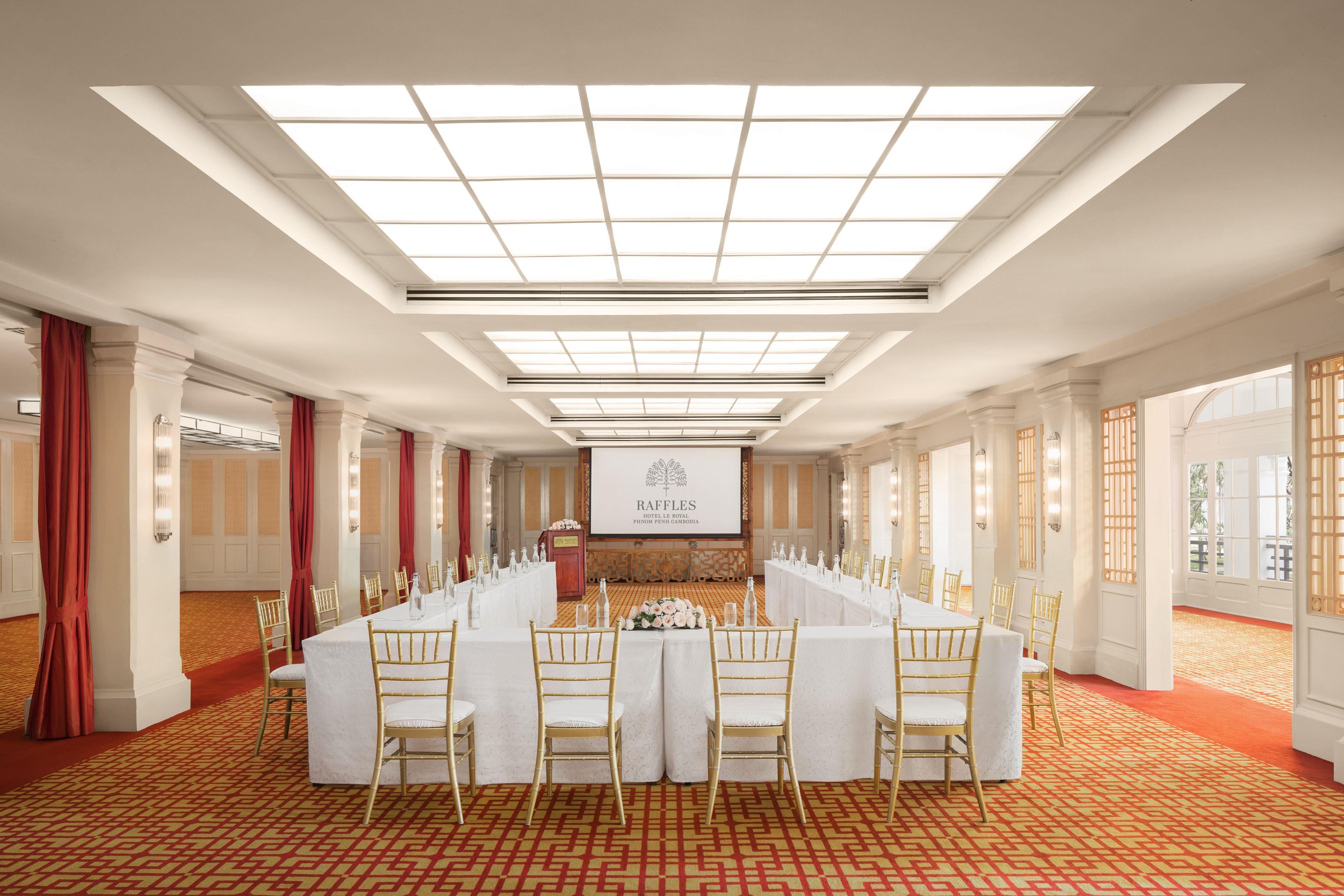 Raffles Hotel Le Royal Phnom Penh Exterior photo